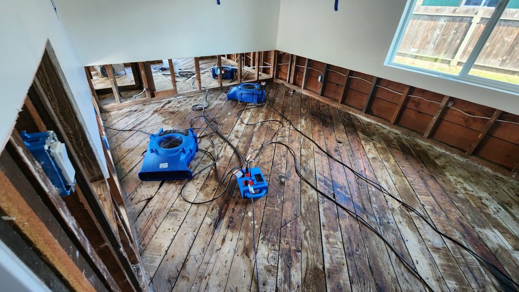 #1 SW Oregon Structural Drying | True North Restoration